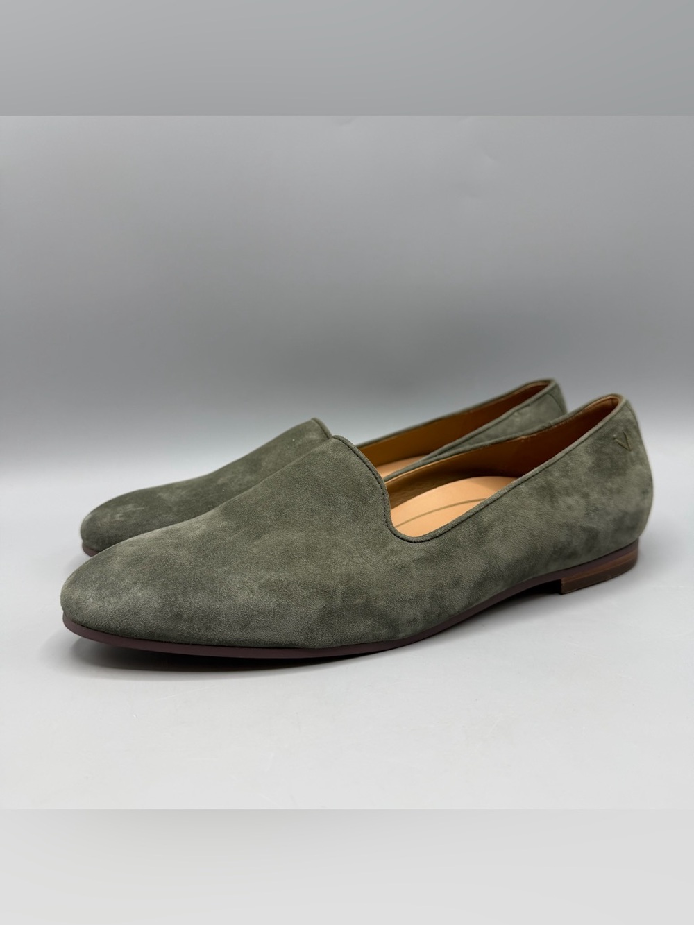 Vionic Willa Loafers Women’s 9.5 Green Suede SlipOn Comfort Flats Casual